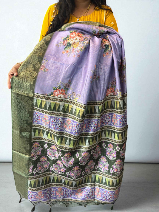 Floral Cotton Saree with Elegant Borders and Luxurious Pallu - Craft Of Aele