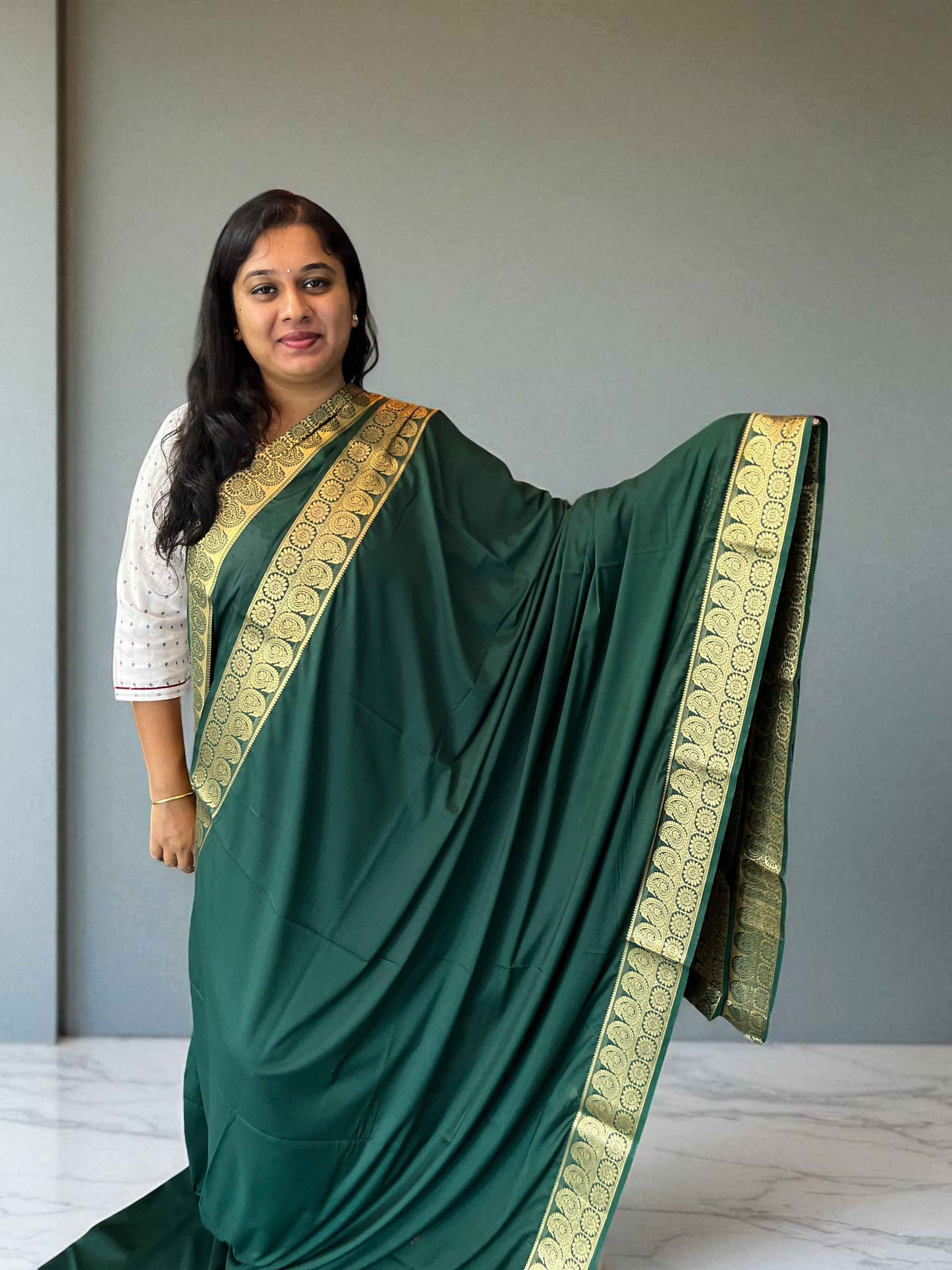 Mysore Semi Crepe Saree with Mango Border in Bottle Green - Craft Of Aele