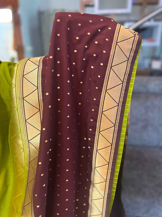 Premium Banarasi Crepe Saree - Exquisite Elegance for Every Occasion (Copy)