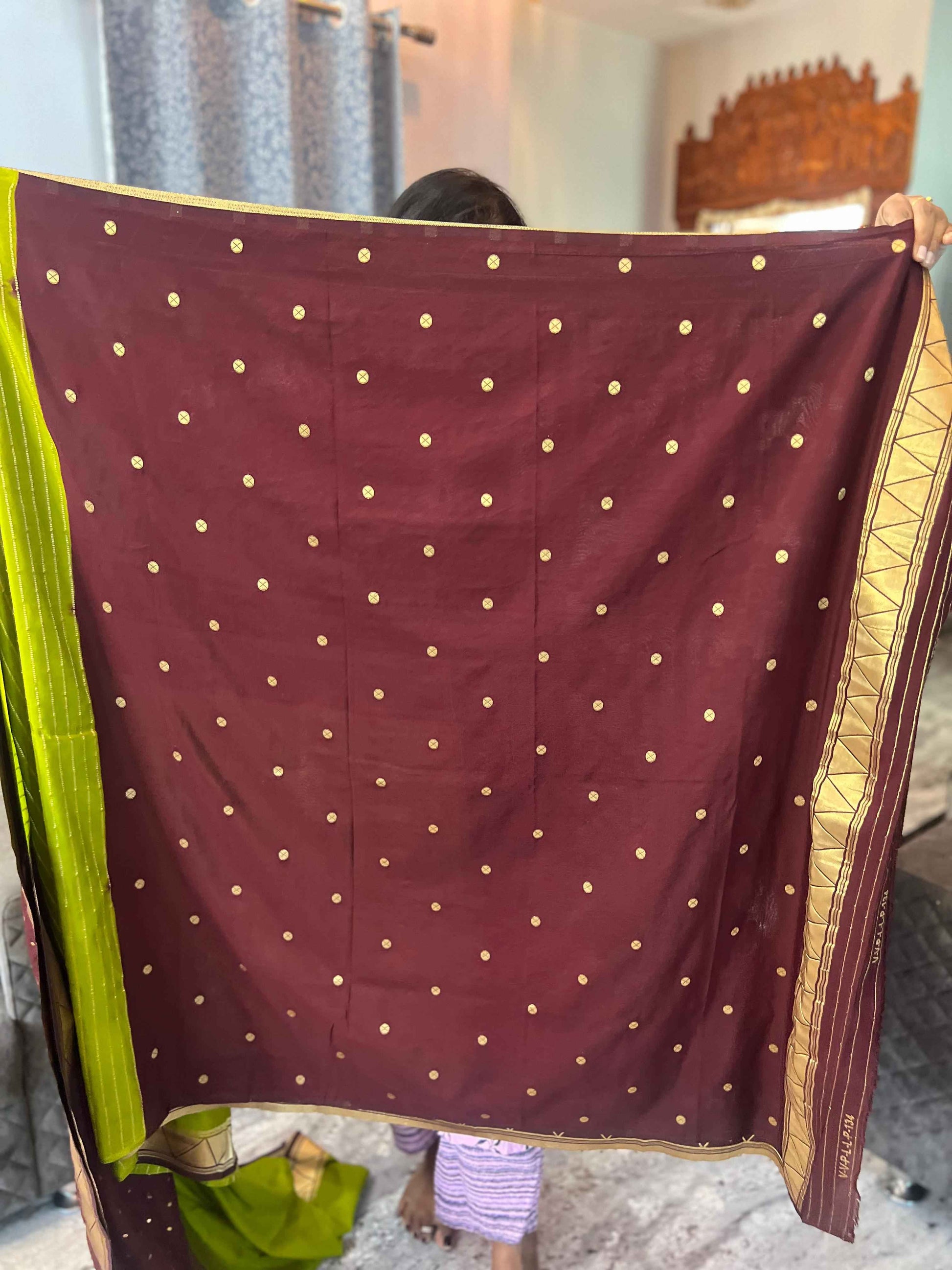 Premium Banarasi Crepe Saree - Exquisite Elegance for Every Occasion (Copy)
