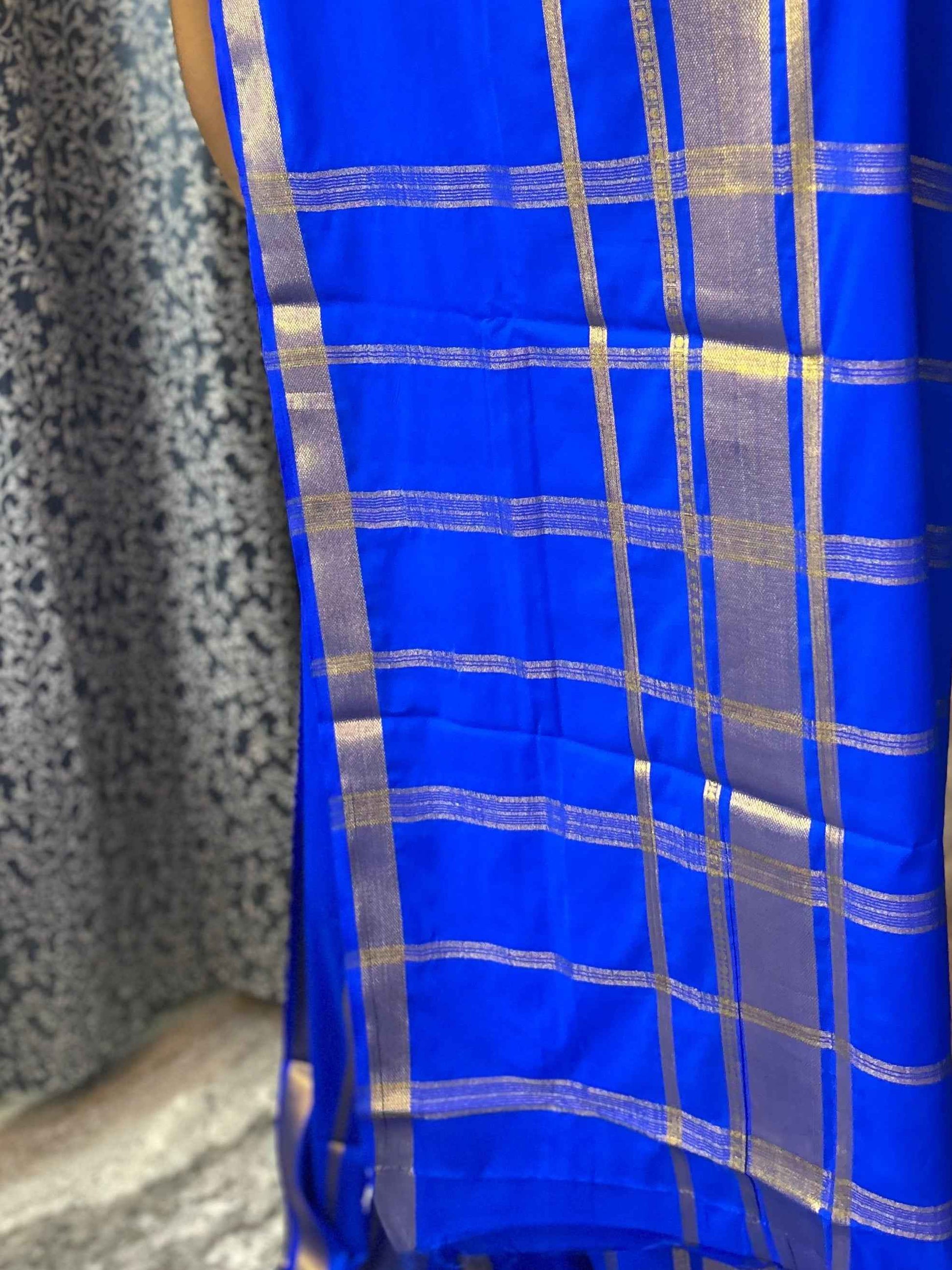 Mysore Semi Crepe Elegant 4 line border design - Royal Blue (Copy)