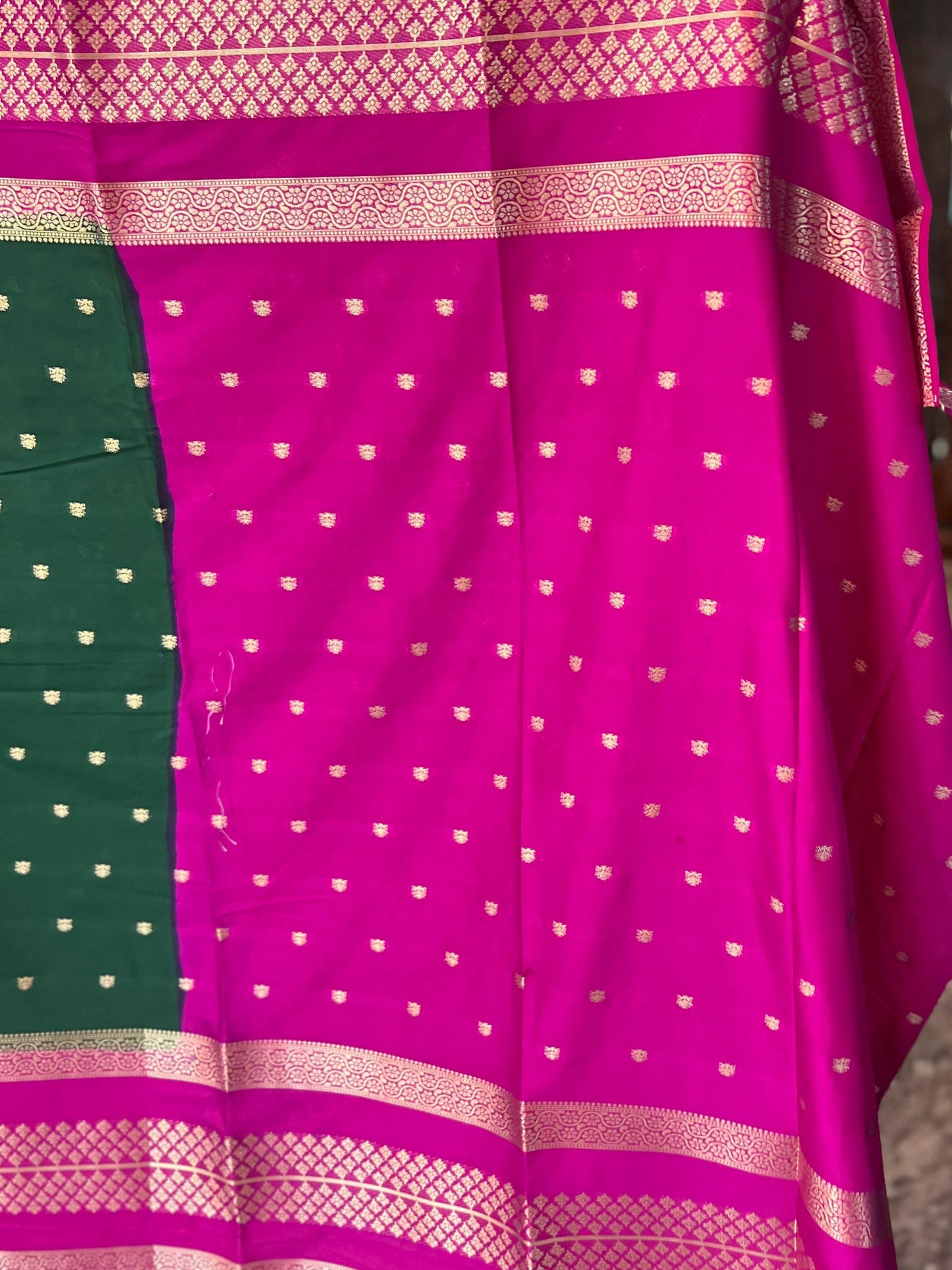 Premium Mysore Semi Crepe 2D Unique Border - Bottle Green with Pink