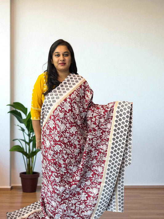 Printed Mul Cotton Saree in Red and Black for Elegant Occasions - Craft Of Aele