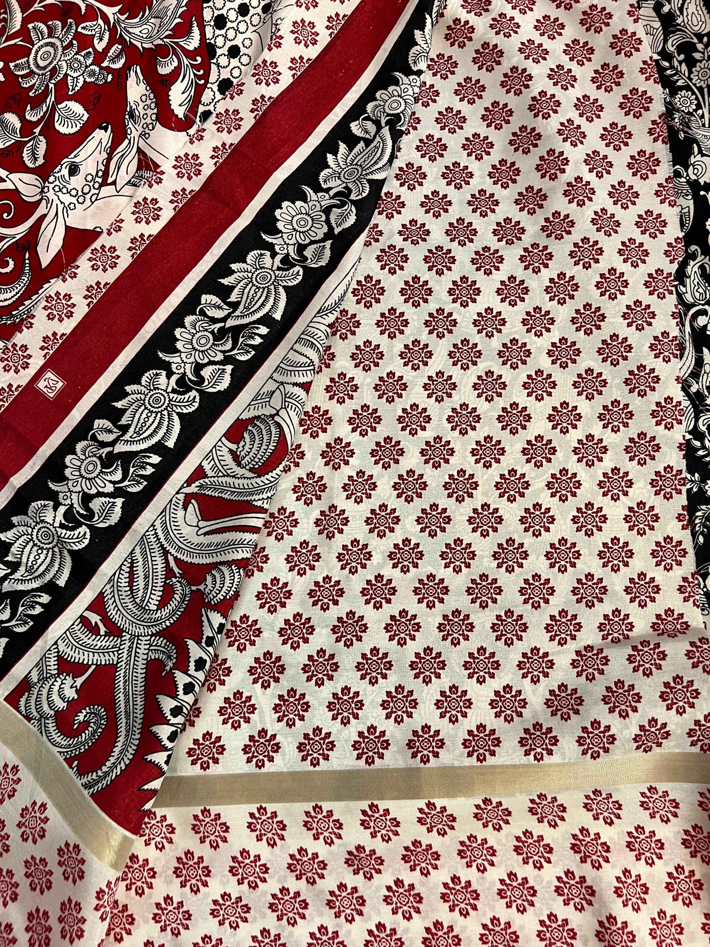 Printed Mul Cotton Black and Red for Elegant Occasions