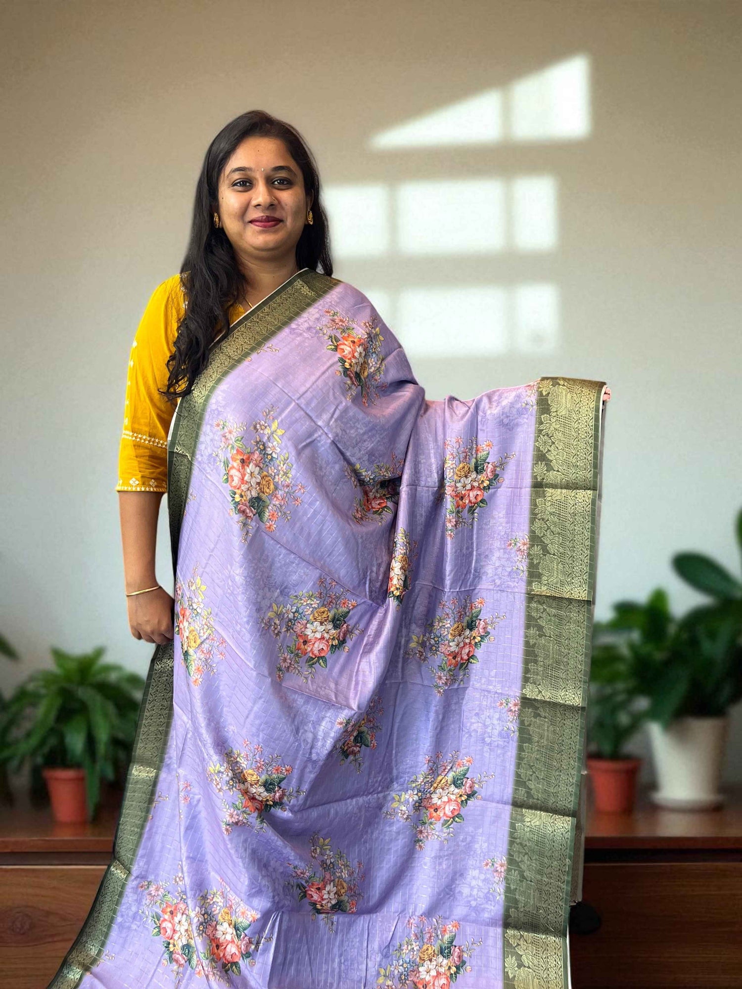 Budget Beauties: Sarees Under ₹1000 - Craft Of Aele