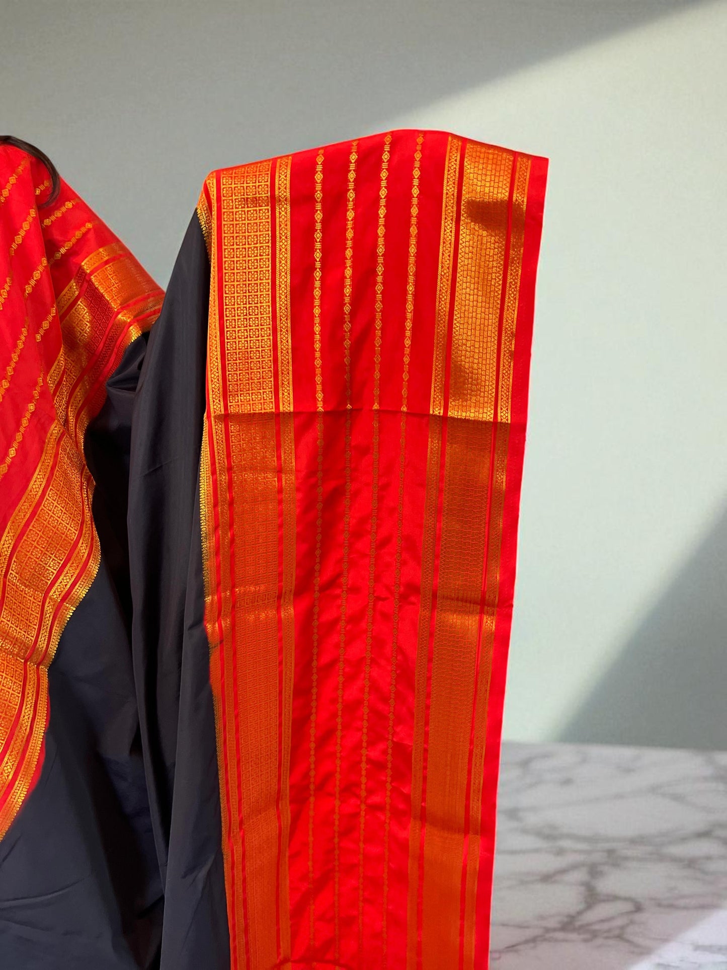 Semi Crepe Black Tomato Red Stylish Combo Saree - Craft Of Aele