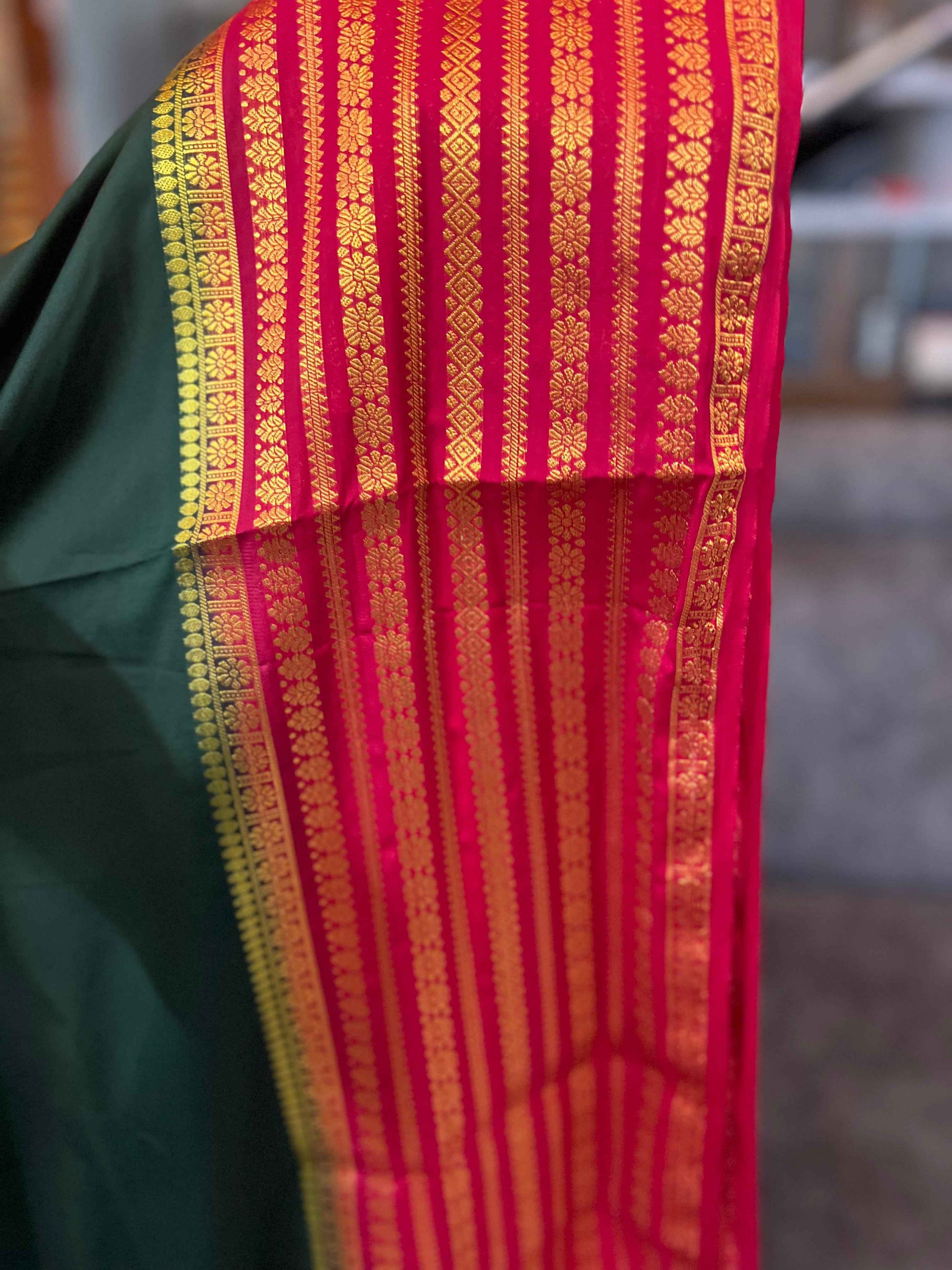 Semi Crepe Fabric - Elegant and Versatile Kanchi Border in Bottle Green and Red - Craft Of Aele