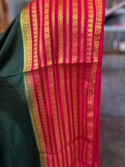 Semi Crepe Fabric - Elegant and Versatile Kanchi Border in Bottle Green and Red - Craft Of Aele