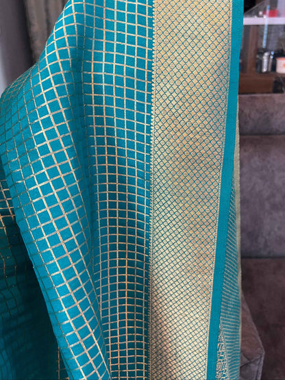 Mysore Semi Crepe Half and Half - Green with Red