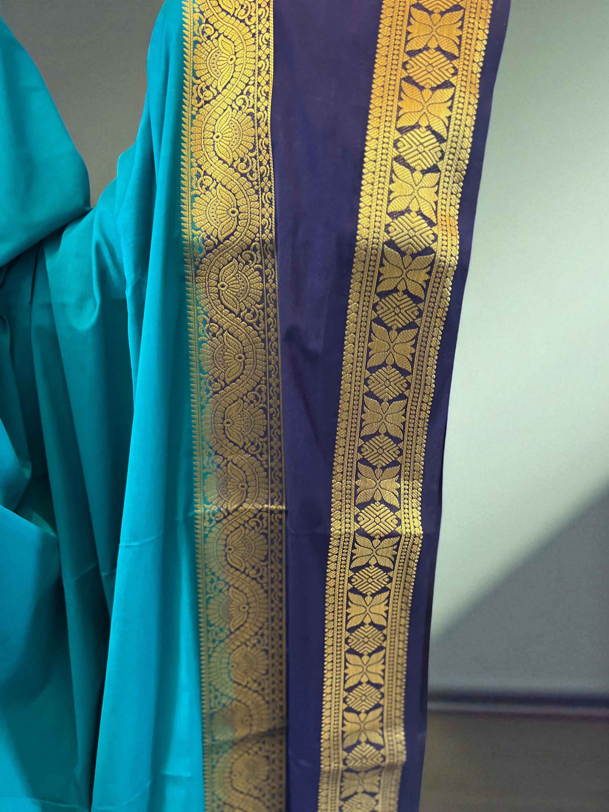 Semi Crepe Floral Border Fabric - Bentex Design - Craft Of Aele