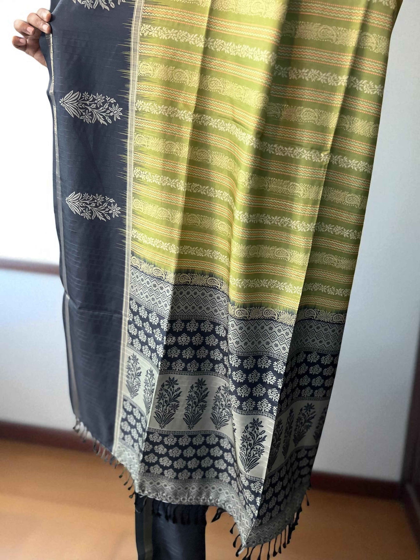 Soft Silk Saree Olive Green with Black Elegance - Craft Of Aele